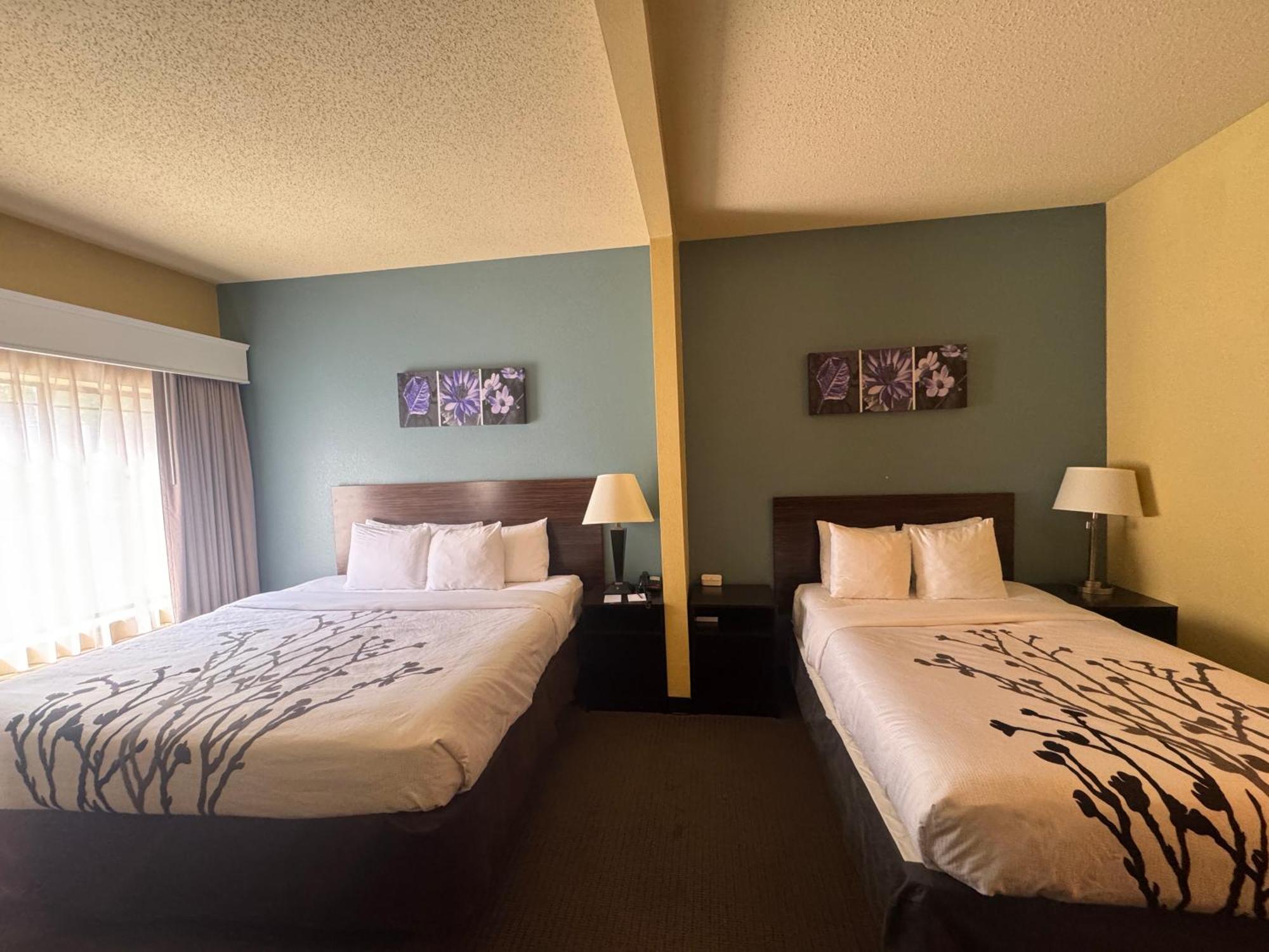 Sleep Inn & Suites Hattiesburg Exterior photo