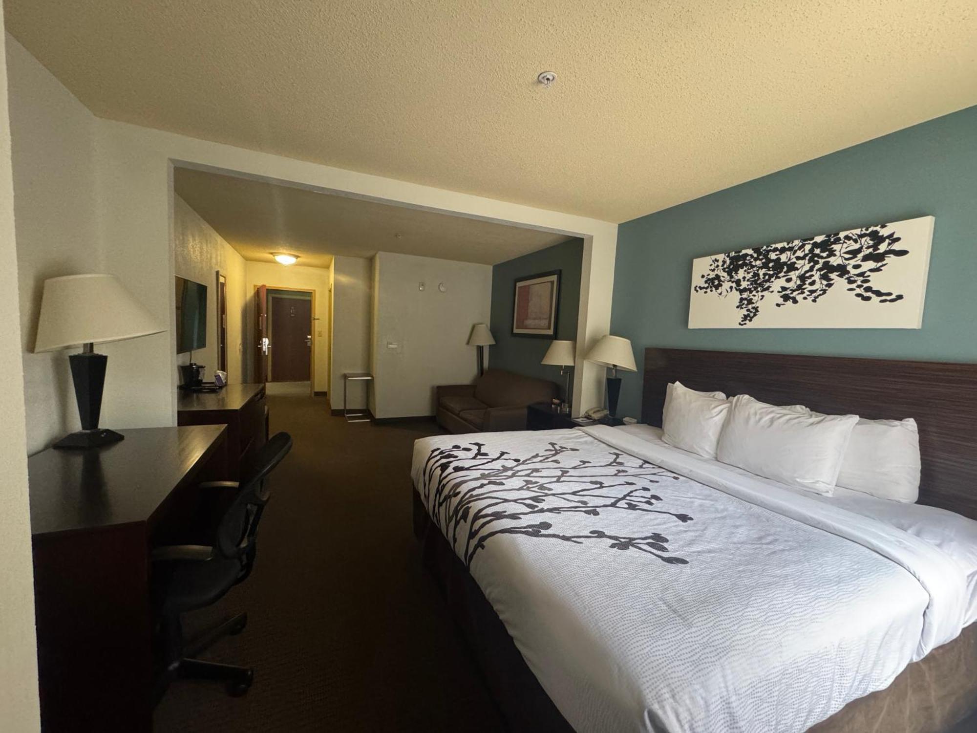 Sleep Inn & Suites Hattiesburg Exterior photo