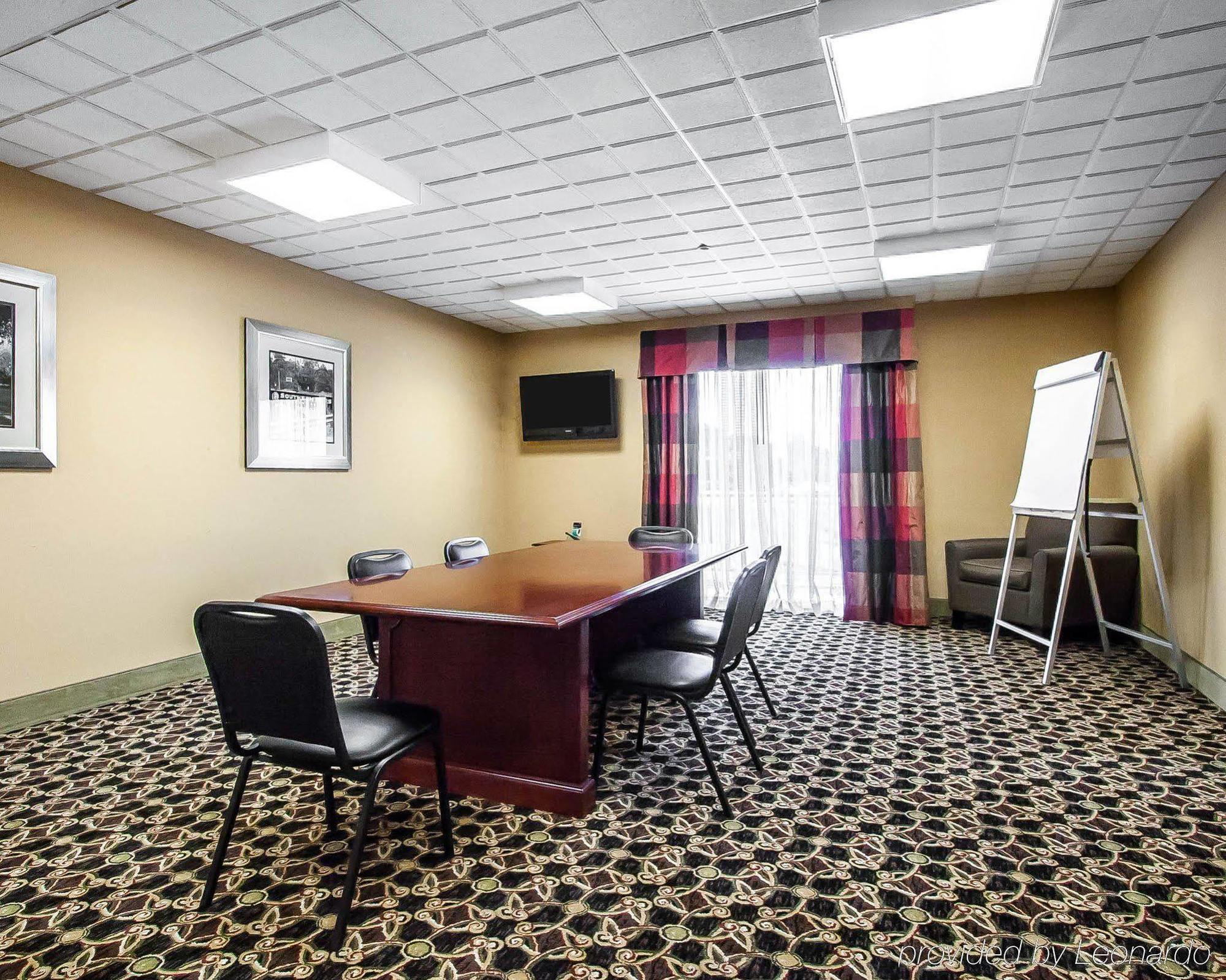 Sleep Inn & Suites Hattiesburg Exterior photo